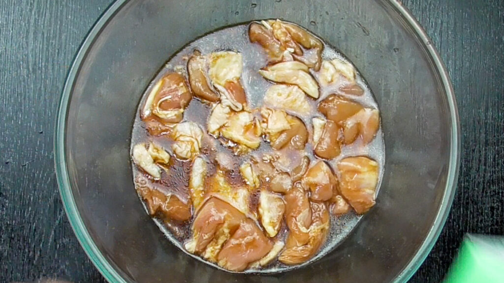 Marinate chicken meat